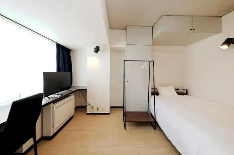 Piazza-U Yutenji Tokyo Apartment